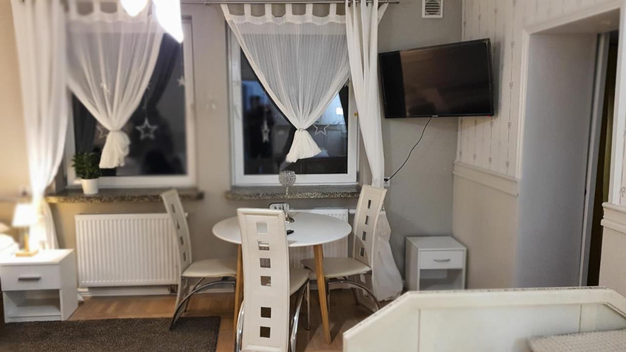 Stara Szkola W Weremowicach Daire Weremowice Dış mekan fotoğraf